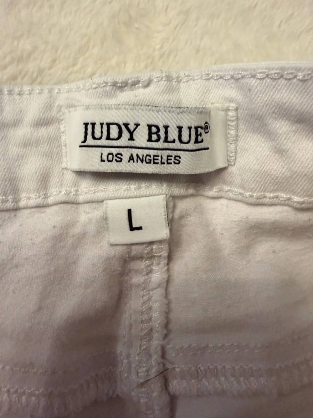 White Judy Blue Stretch Denim Shorts - Picture 3 of 4